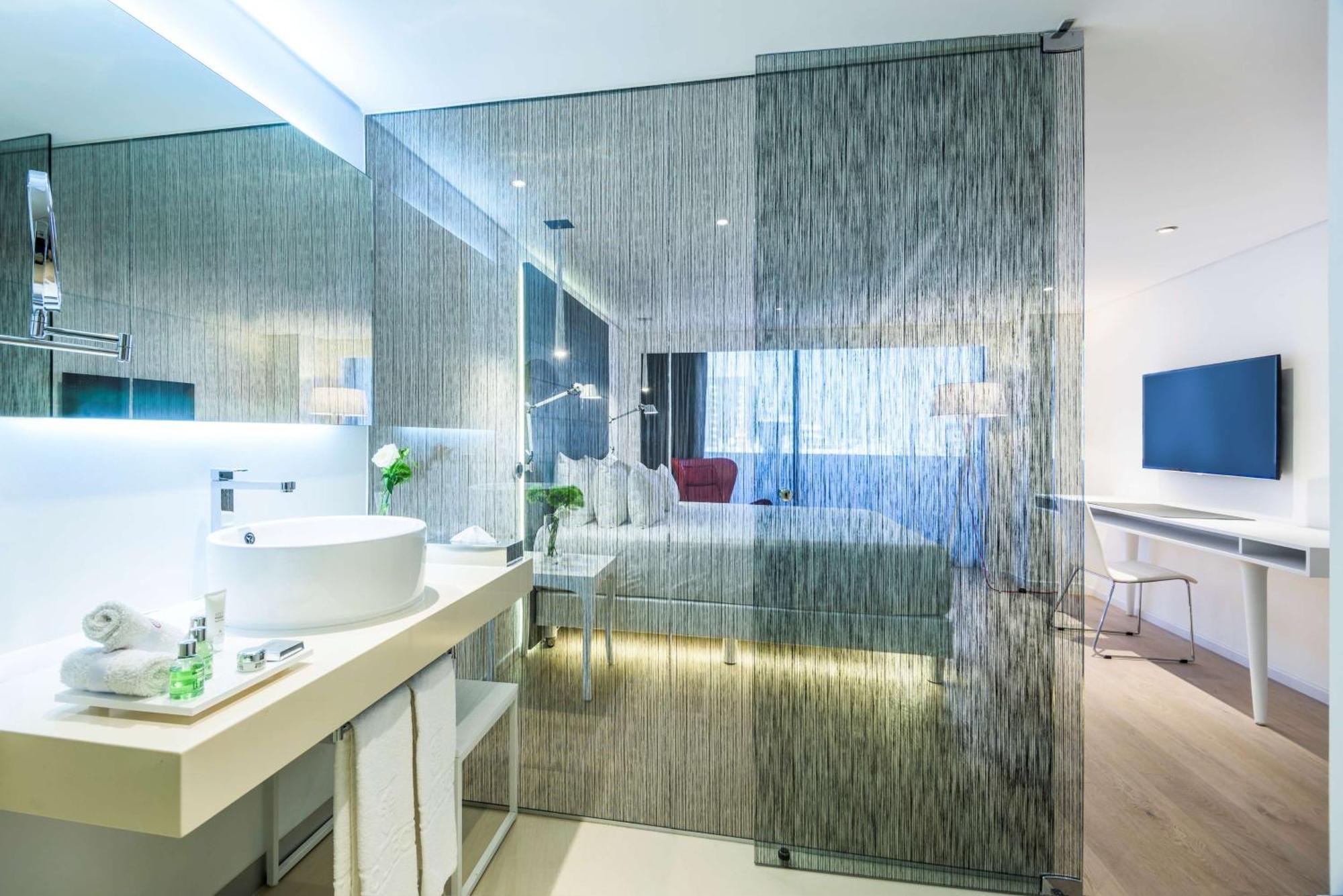 Nh Collection Mexico City Reforma Zewnętrze zdjęcie A shower enclosure